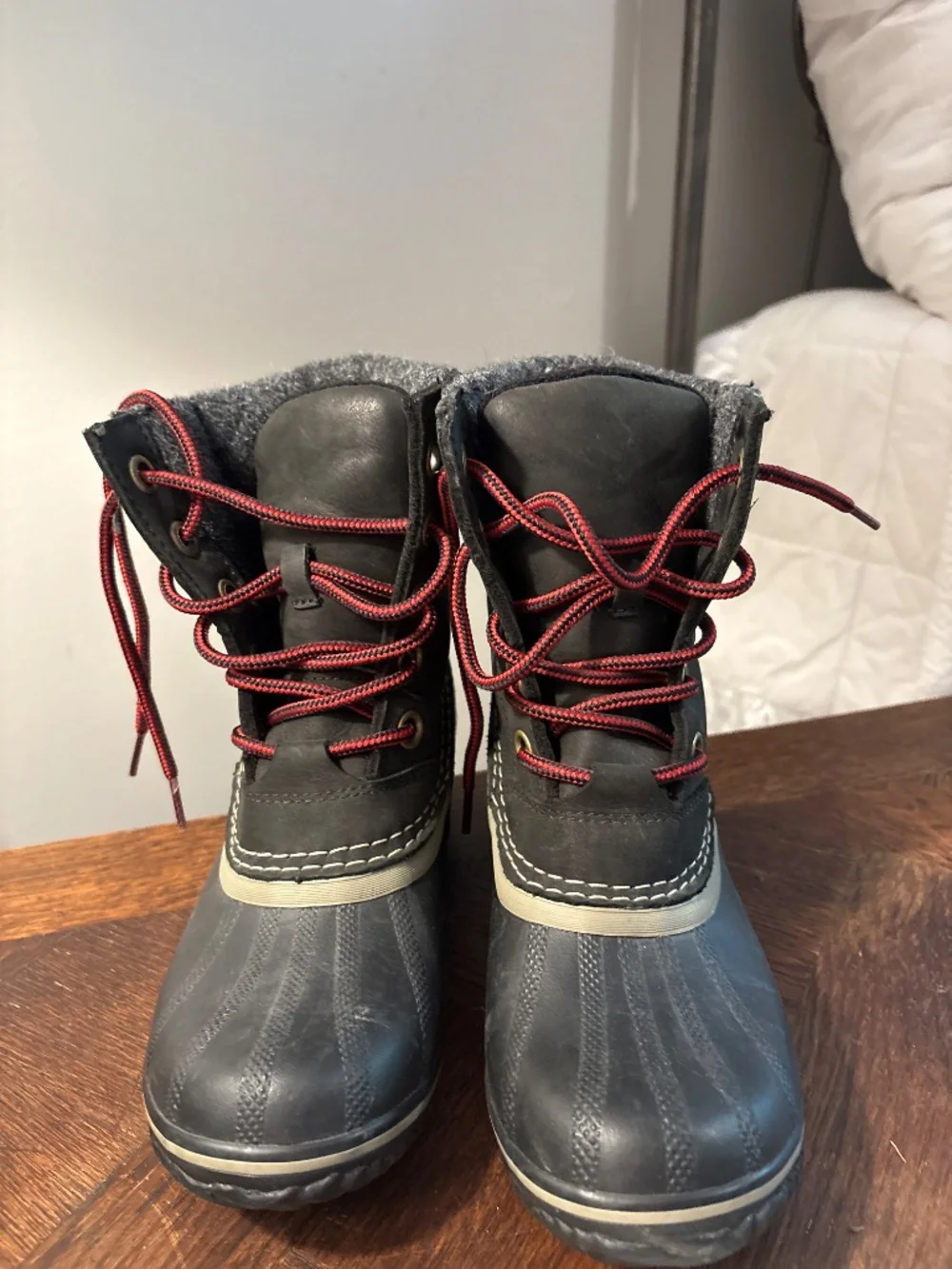 Sorel slimpack lace 11 women’s size 6.5